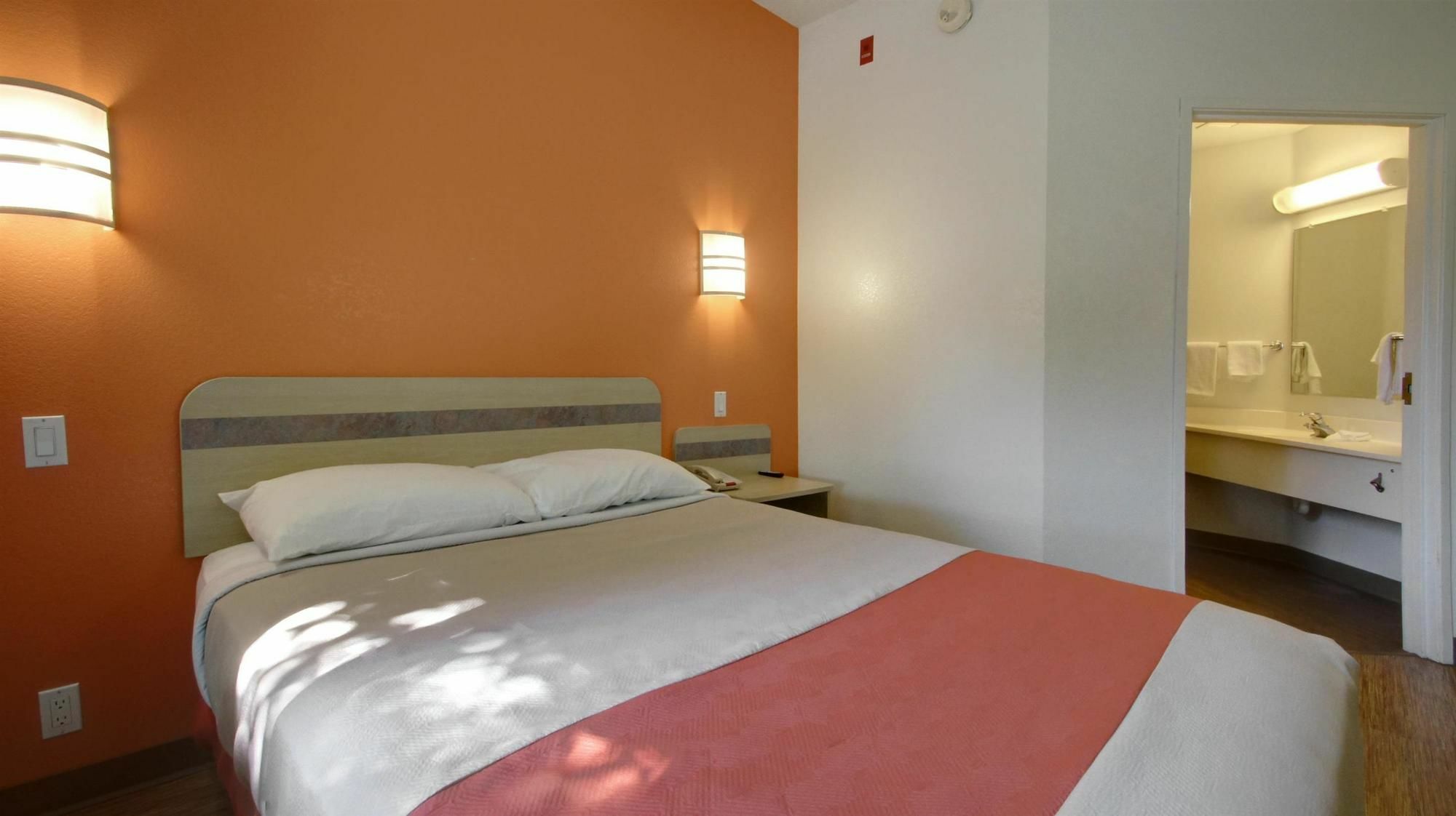 Motel 6 Lehi, Ut - Thanksgiving Point Eksteriør billede